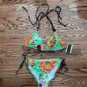 Rampage NWT medium bikini green floral double top ties string bottoms